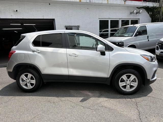 2022 Chevrolet Trax Vehicle Photo in Roslyn, NY 11576
