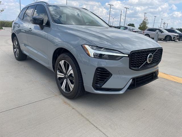 2025 Volvo XC60 Plug-In Hybrid Vehicle Photo in Grapevine, TX 76051