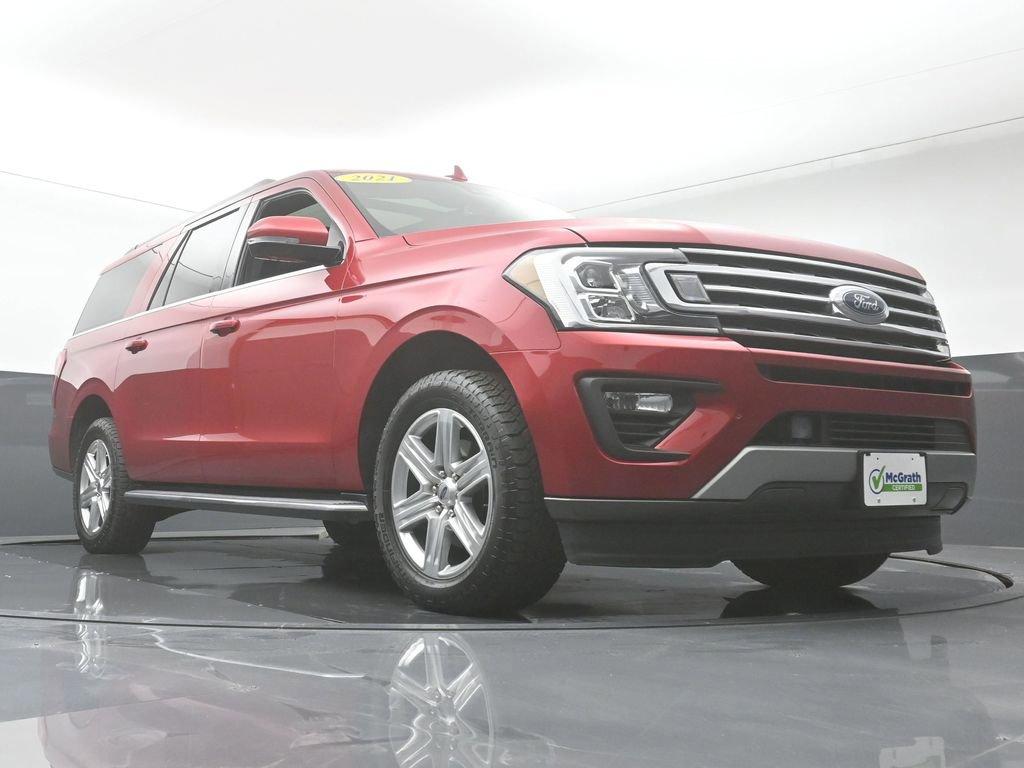 2021 Ford Expedition Max Vehicle Photo in Cedar Rapids, IA 52402