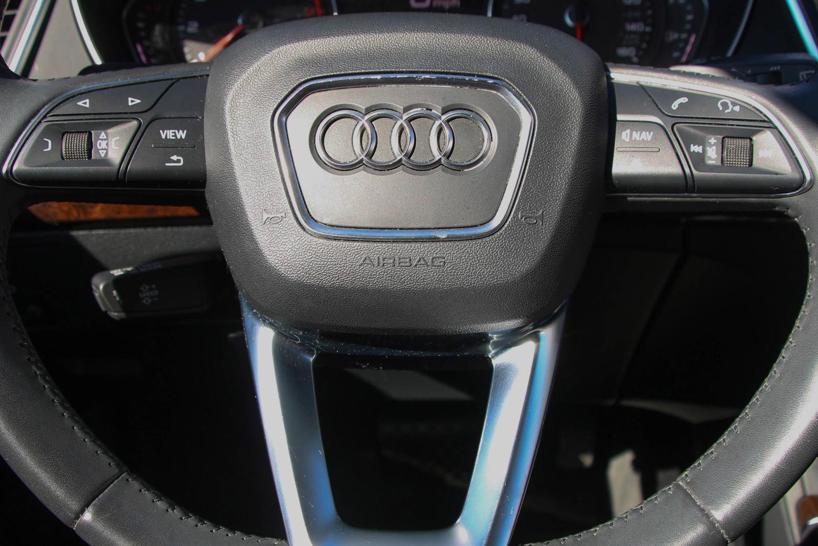 2020 Audi Q5 Vehicle Photo in SUGAR LAND, TX 77478