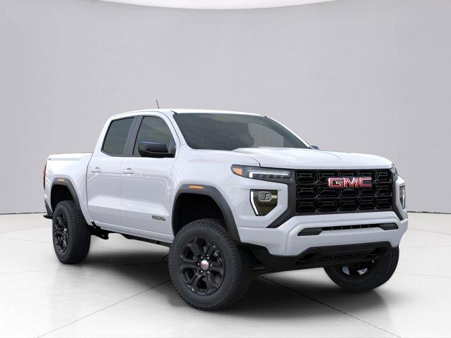 2024 GMC Canyon Vehicle Photo in LEOMINSTER, MA 01453-2952