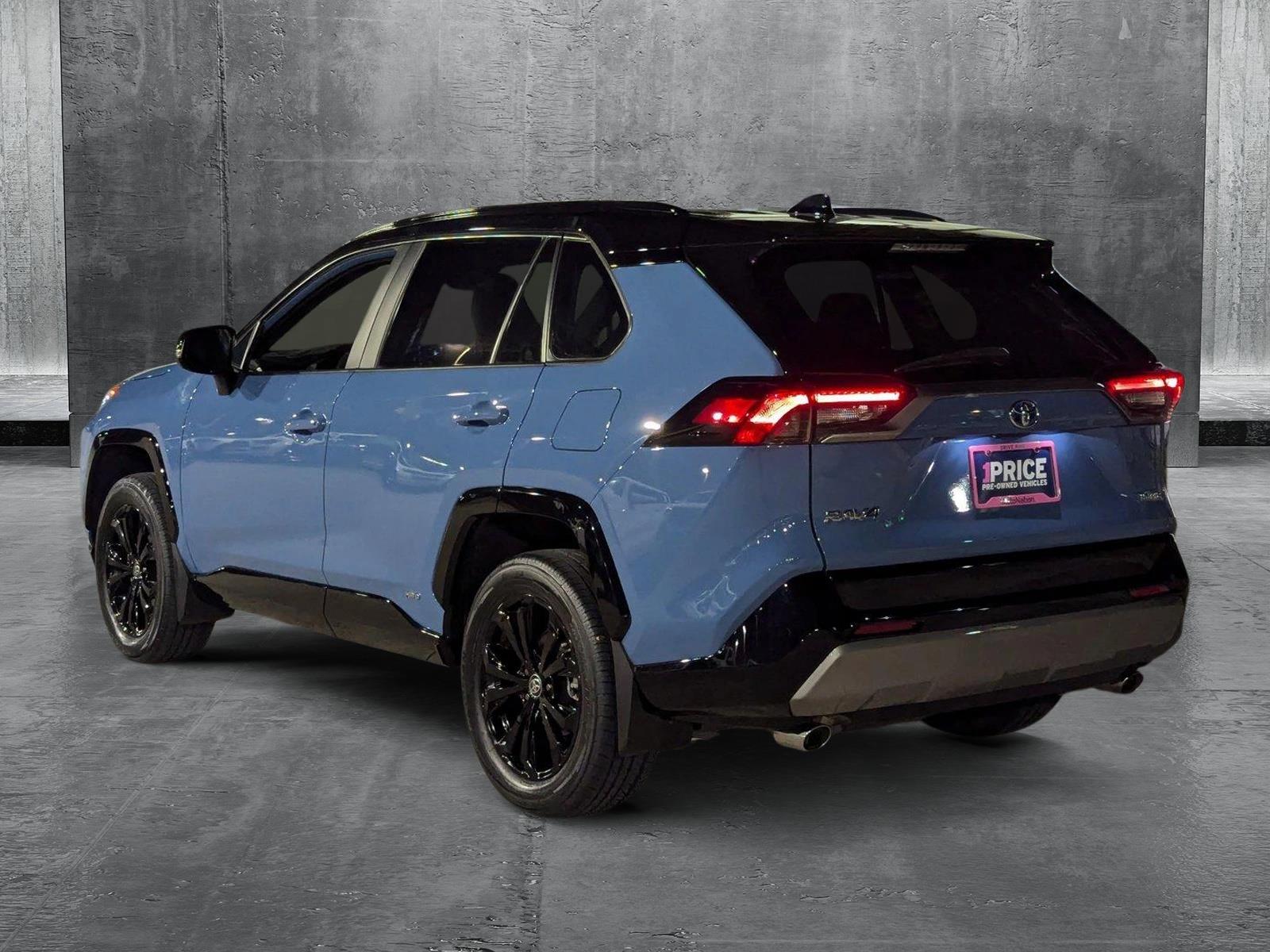 2022 Toyota RAV4 Vehicle Photo in Ft. Myers, FL 33907