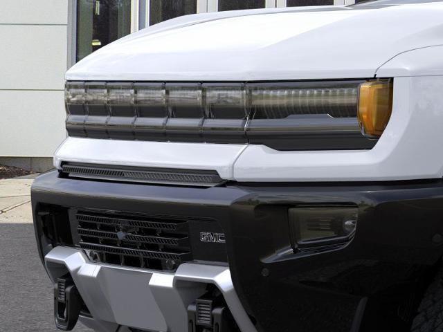 2025 GMC HUMMER EV SUV Vehicle Photo in DANBURY, CT 06810-5034