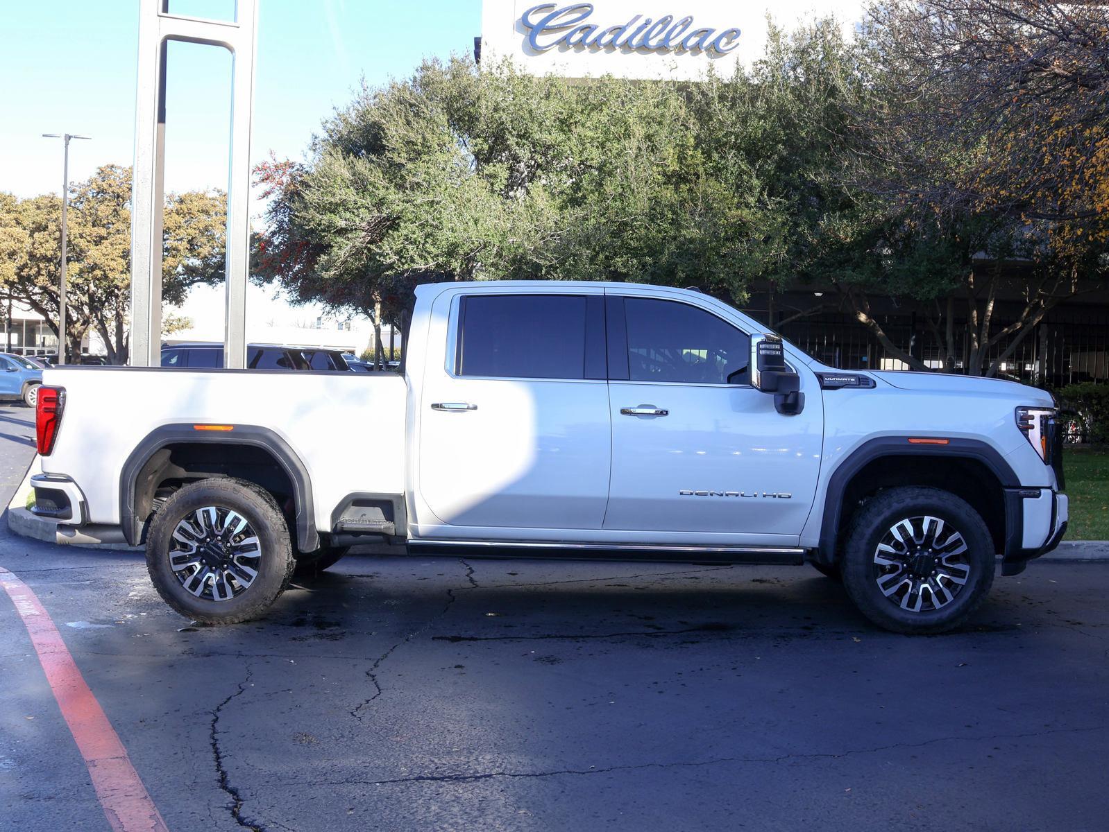 2024 GMC Sierra 2500 HD Vehicle Photo in DALLAS, TX 75209-3095