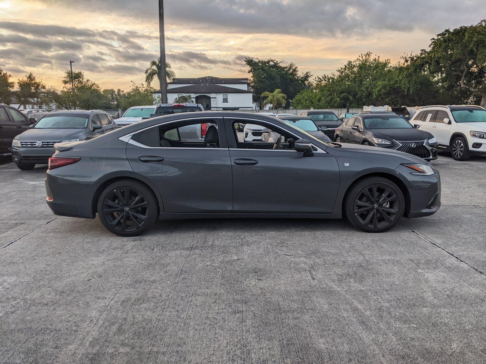 2024 Lexus ES 350 Vehicle Photo in West Palm Beach, FL 33417