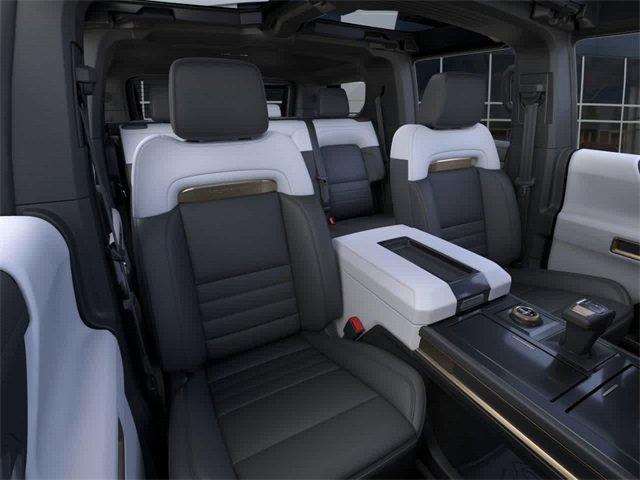 2024 GMC HUMMER EV SUV Vehicle Photo in COLLIERVILLE, TN 38017-9006