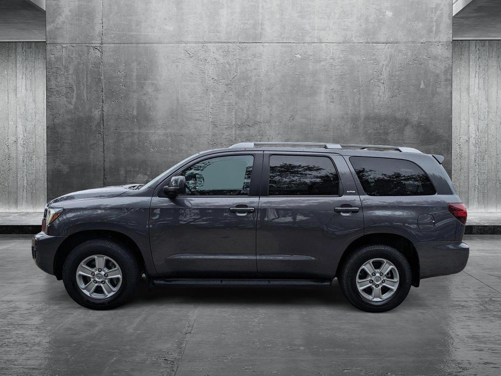 2021 Toyota Sequoia Vehicle Photo in Tampa, FL 33614