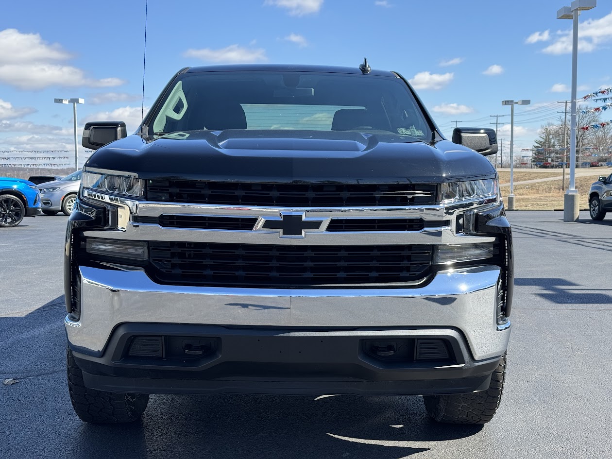 2019 Chevrolet Silverado 1500 Vehicle Photo in BOONVILLE, IN 47601-9633