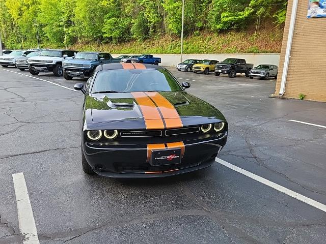 2019 Dodge Challenger Vehicle Photo in MARION, NC 28752-6372