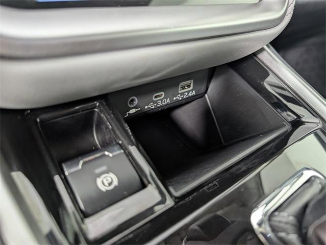 2024 Subaru Outback Vehicle Photo in ENGLEWOOD, CO 80113-6708