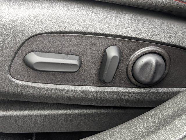 2025 Chevrolet Trax Vehicle Photo in BRUNSWICK, GA 31525-1881
