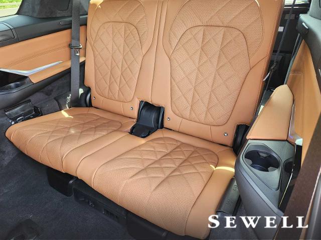 2026 BMW X7 xDrive40i Vehicle Photo in PLANO, TX 75024