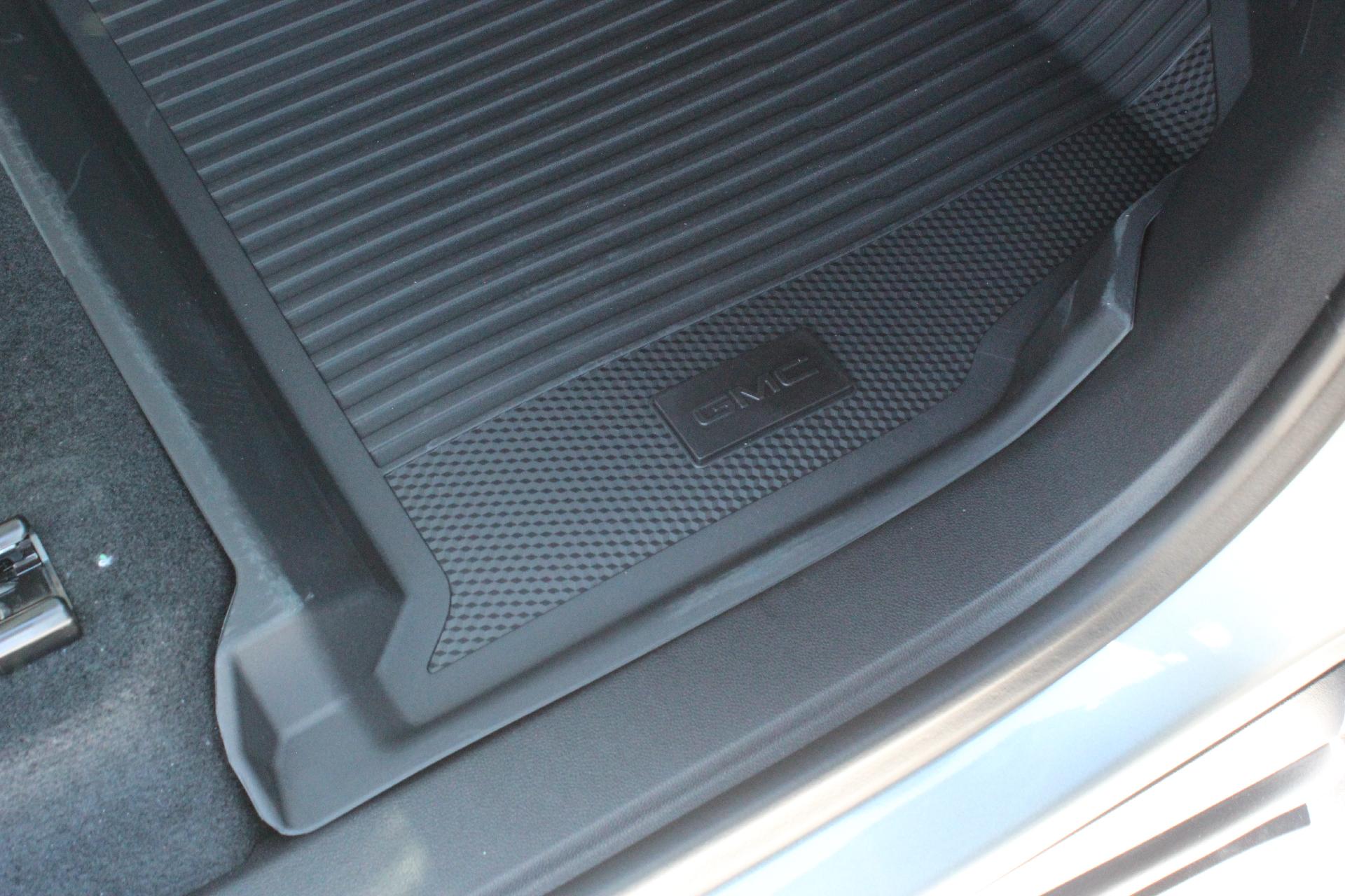 2025 GMC Acadia Vehicle Photo in AURORA, CO 80012-4011