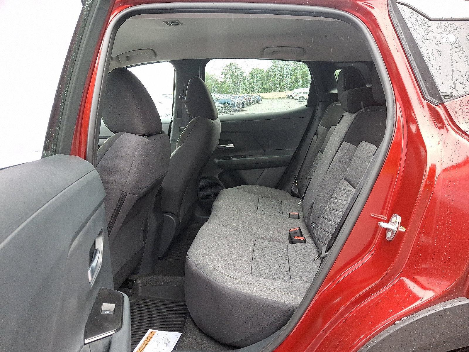 2025 Nissan Kicks Vehicle Photo in Mechanicsburg, PA 17050-2306