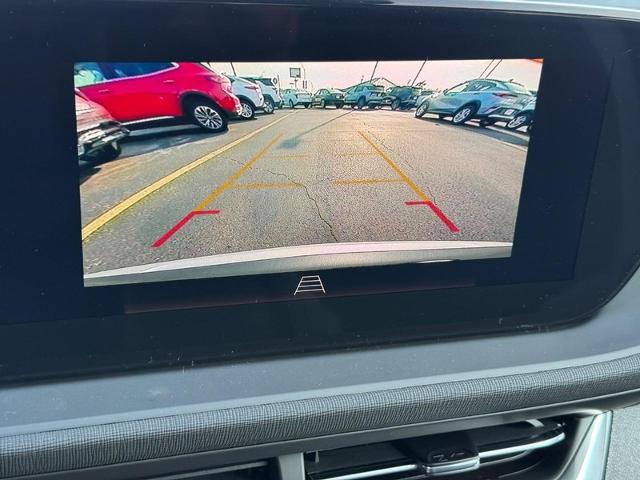 2025 Buick Envista Vehicle Photo in COLUMBIA, MO 65203-3903