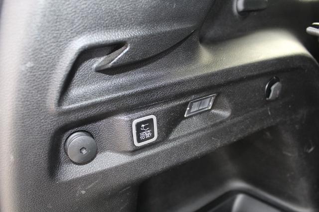 2023 Jeep Grand Cherokee L Vehicle Photo in Cedar Rapids, IA 52402