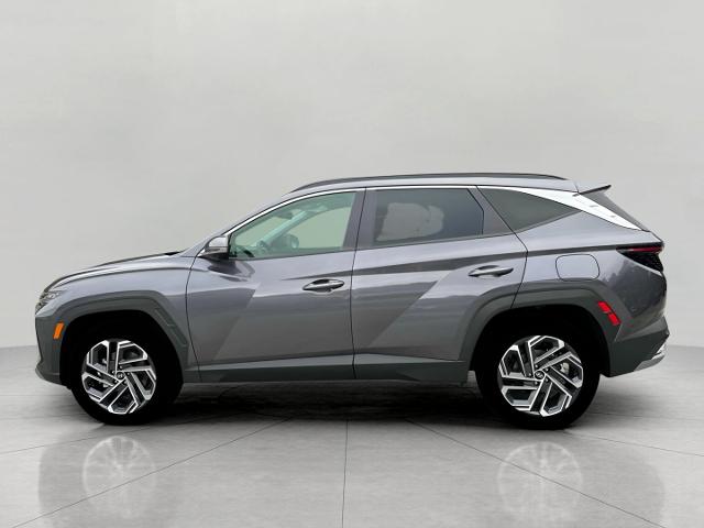 2025 Hyundai TUCSON Hybrid Vehicle Photo in Green Bay, WI 54304