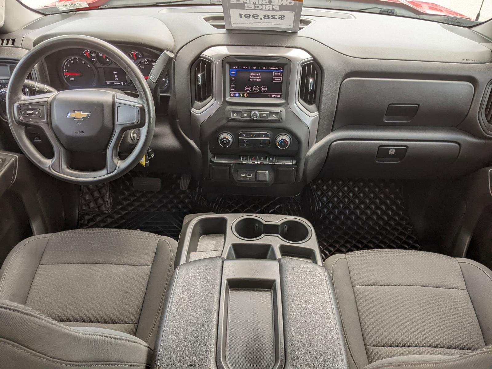 2021 Chevrolet Silverado 1500 Vehicle Photo in Seguin, TX 78155