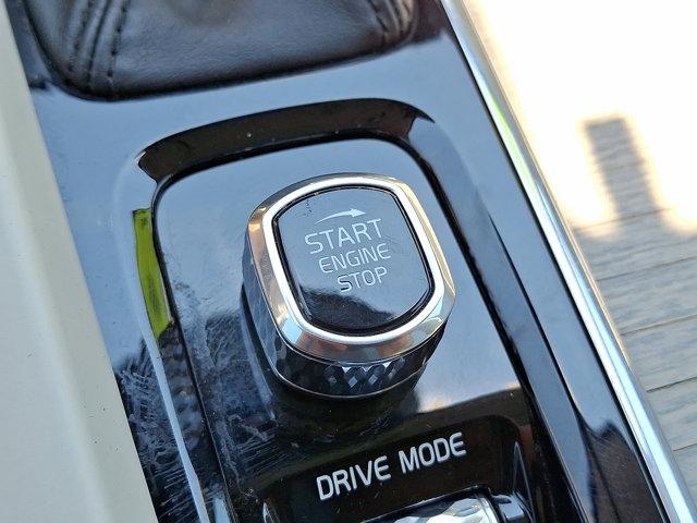 2018 Volvo XC60 Vehicle Photo in Philadelphia, PA 19116