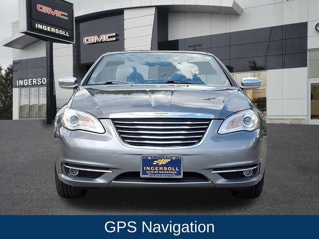 2013 Chrysler 200 Vehicle Photo in WATERTOWN, CT 06795-3318