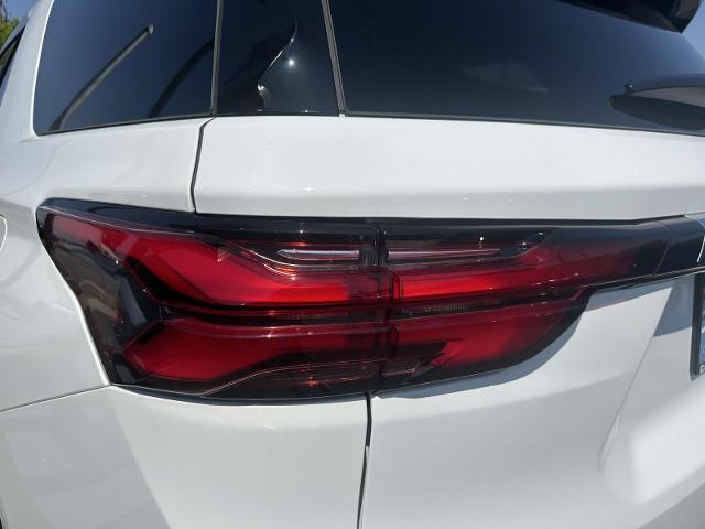 2023 Chevrolet Traverse Vehicle Photo in Roslyn, NY 11576