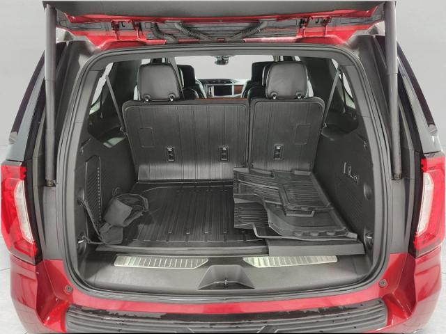 2023 GMC Yukon XL Vehicle Photo in Neenah, WI 54956