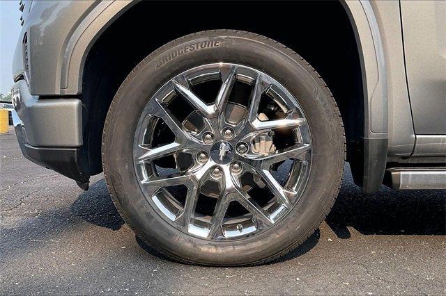 2024 GMC Sierra 1500 Vehicle Photo in INDEPENDENCE, MO 64055-1314