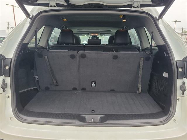2019 Toyota Highlander Vehicle Photo in New Bloomfield, PA 17068