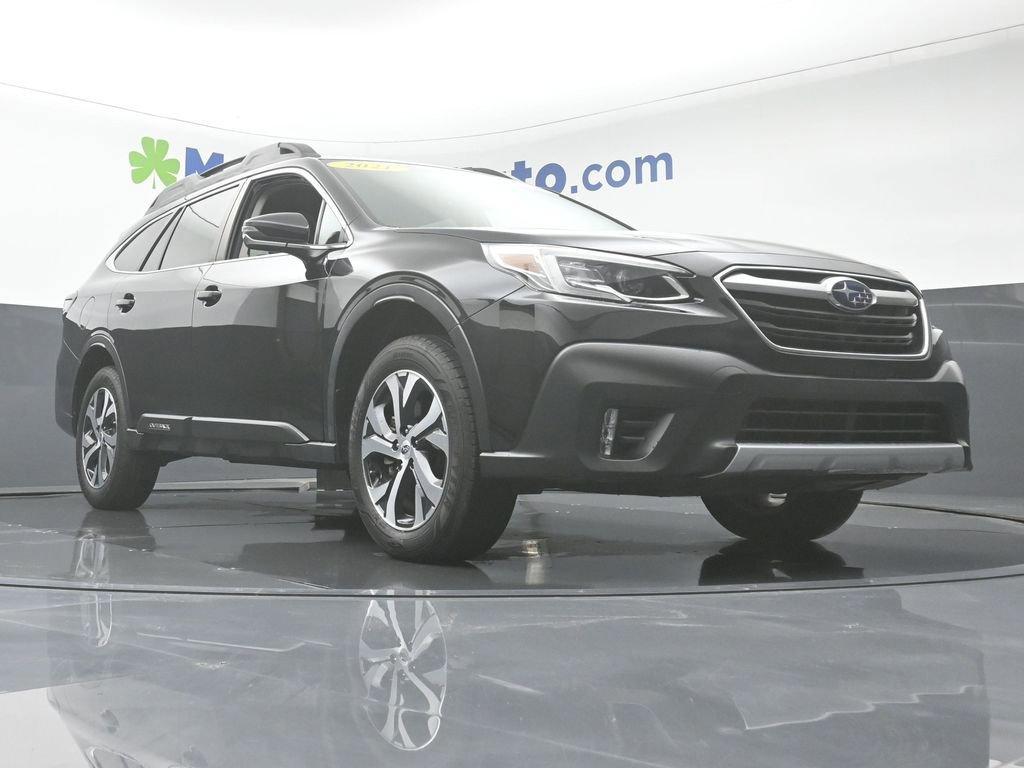 2021 Subaru Outback Vehicle Photo in Marion, IA 52302