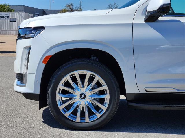 2024 Cadillac Escalade ESV Vehicle Photo in Oklahoma City, OK 73114