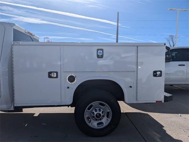 2024 Chevrolet Silverado 2500 HD Vehicle Photo in ENGLEWOOD, CO 80113-6708