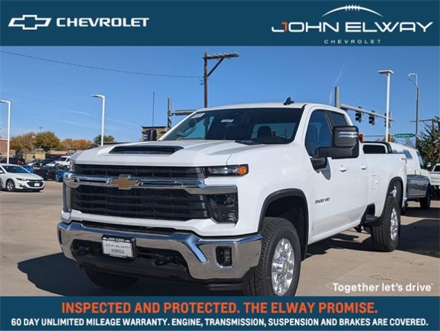 2025 Chevrolet Silverado 3500 HD Vehicle Photo in ENGLEWOOD, CO 80113-6708
