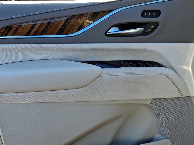 2023 Cadillac Escalade Vehicle Photo in TREVOSE, PA 19053-4984