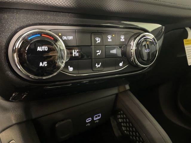 2025 Chevrolet Trailblazer Vehicle Photo in PHOENIX, AZ 85014-3381