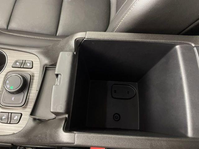 2023 GMC Acadia Vehicle Photo in PHOENIX, AZ 85014-3381