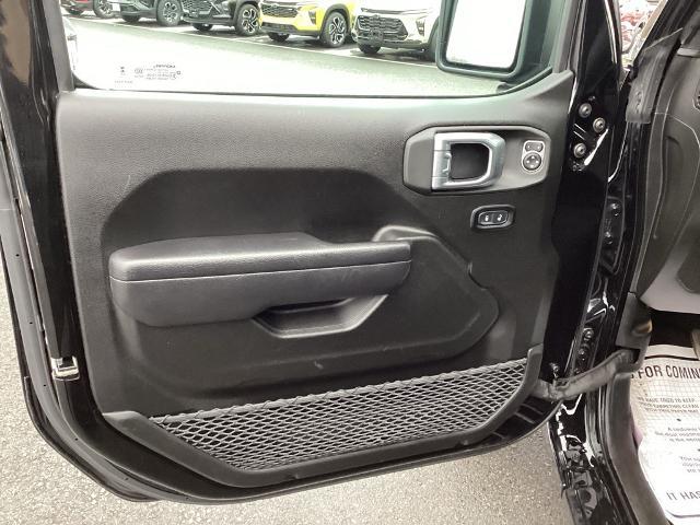 2023 Jeep Wrangler Vehicle Photo in Gardner, MA 01440