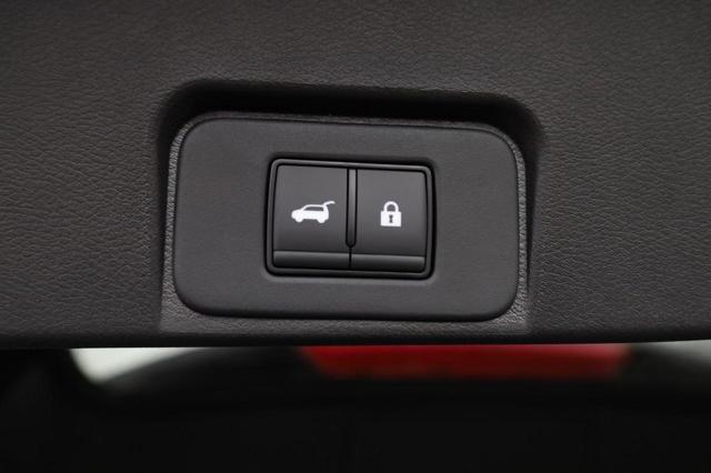 2025 Nissan Rogue Vehicle Photo in Ballwin, MO 63011