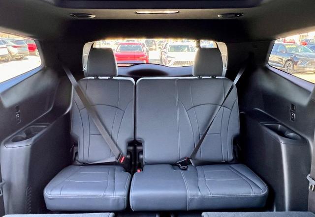 2023 Buick Enclave Vehicle Photo in EFFINGHAM, IL 62401-2832