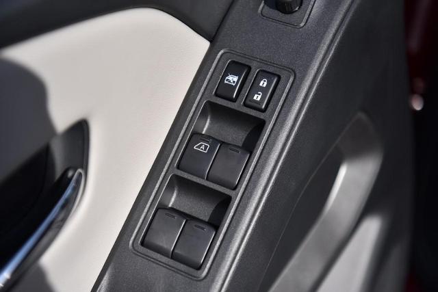 2025 Nissan Frontier Vehicle Photo in Ballwin, MO 63011