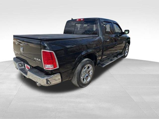2015 Ram 1500 Vehicle Photo in MEDINA, OH 44256-9631