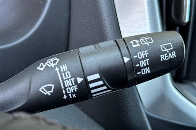 2023 GMC Terrain Vehicle Photo in ELK GROVE, CA 95757-8703