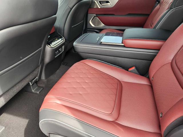 2025 INFINITI QX80 Vehicle Photo in DALLAS, TX 75209