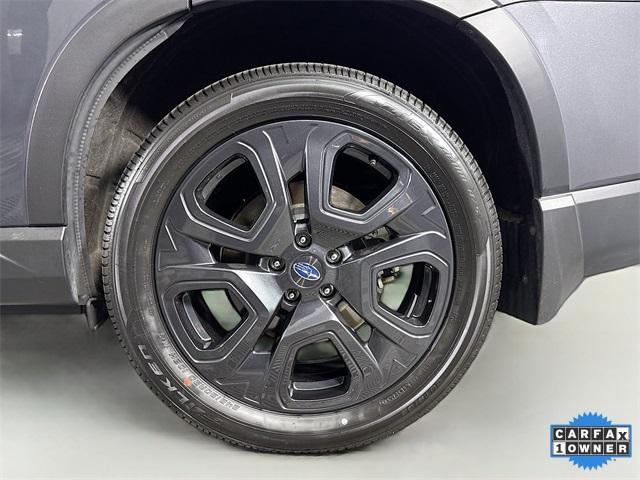 2024 Subaru Ascent Vehicle Photo in Puyallup, WA 98371