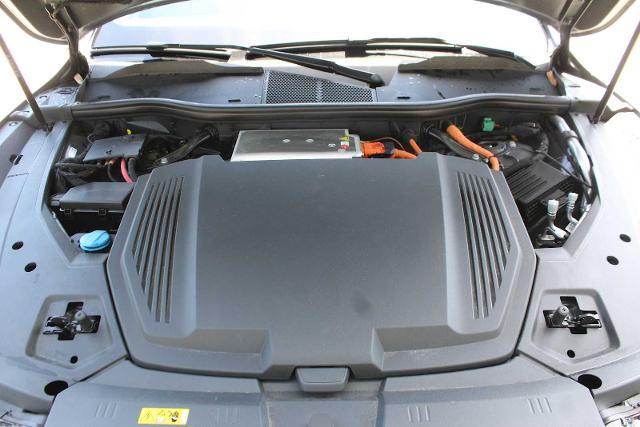 2024 Audi Q8 e-tron Sportback Vehicle Photo in HOUSTON, TX 77090