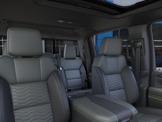2025 Chevrolet Silverado 2500 HD Vehicle Photo in BETHLEHEM, PA 18017-9401