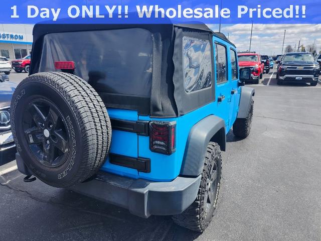 2018 Jeep Wrangler JK Unlimited Vehicle Photo in GREEN BAY, WI 54304-5303