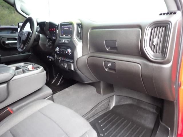 2022 Chevrolet Silverado 1500 Vehicle Photo in ZELIENOPLE, PA 16063-2910