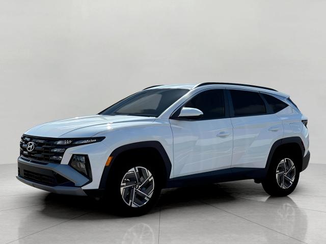 2025 Hyundai TUCSON Hybrid Vehicle Photo in Green Bay, WI 54304