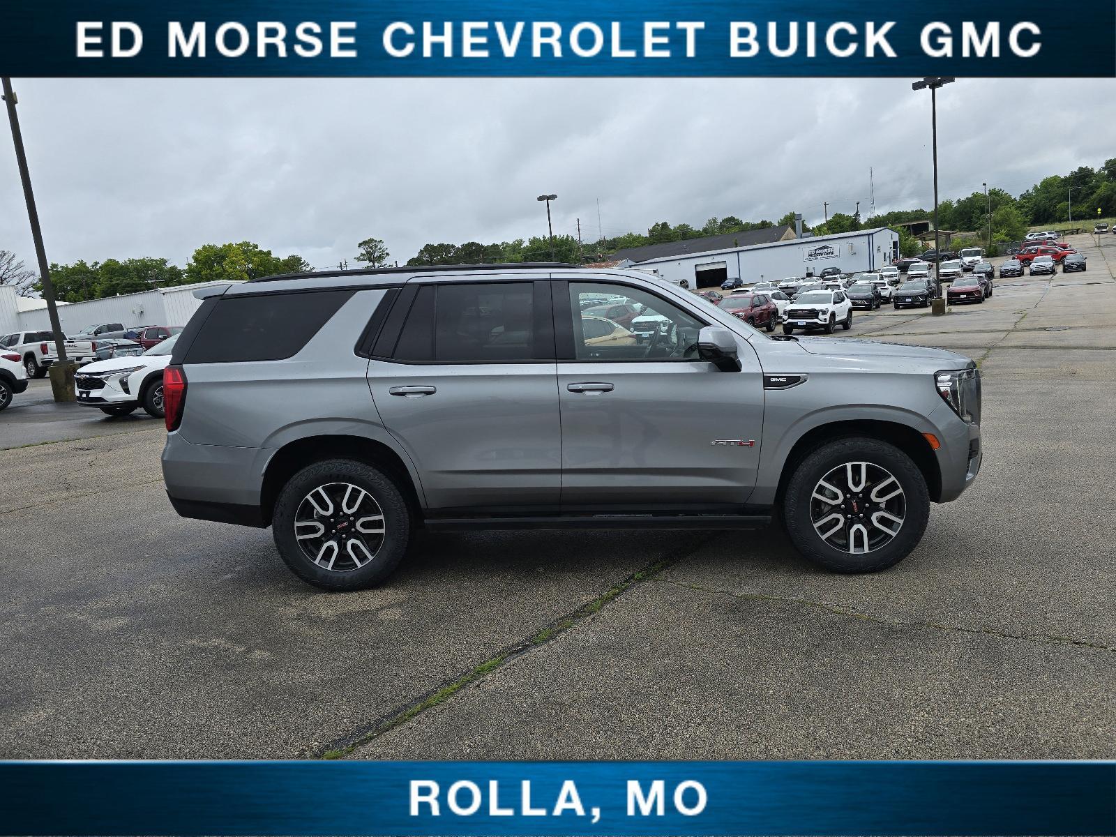 2023 GMC Yukon Vehicle Photo in Rolla, MO 65401
