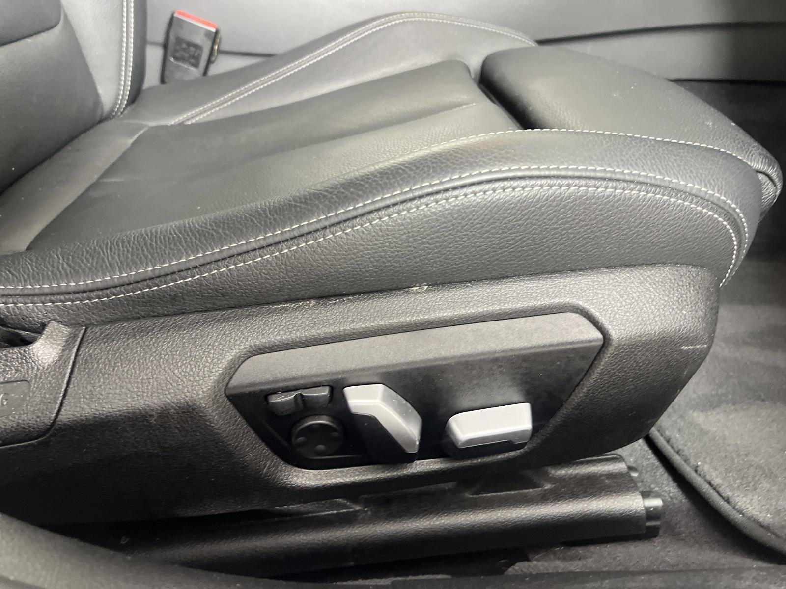 2018 BMW 3 Series Vehicle Photo in GEORGETOWN, TX 78626-7508